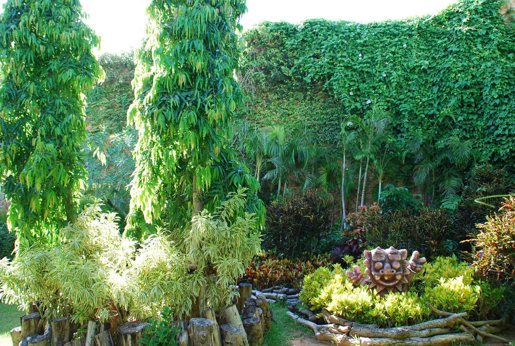 Yukurinaresort Okinawa Garden House Motobu Exterior photo